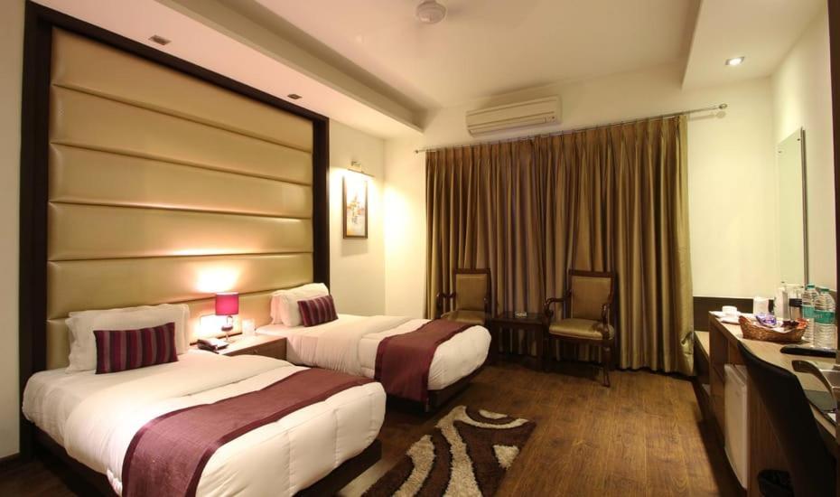 Indiyaah Inn Gurgaon Exterior photo